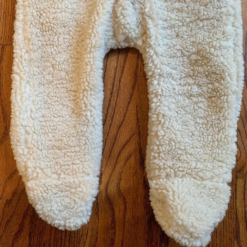 BNWT Rylee + Cru Sherpa Hooded Footy Jumpsuit | Cream | 12-18 months